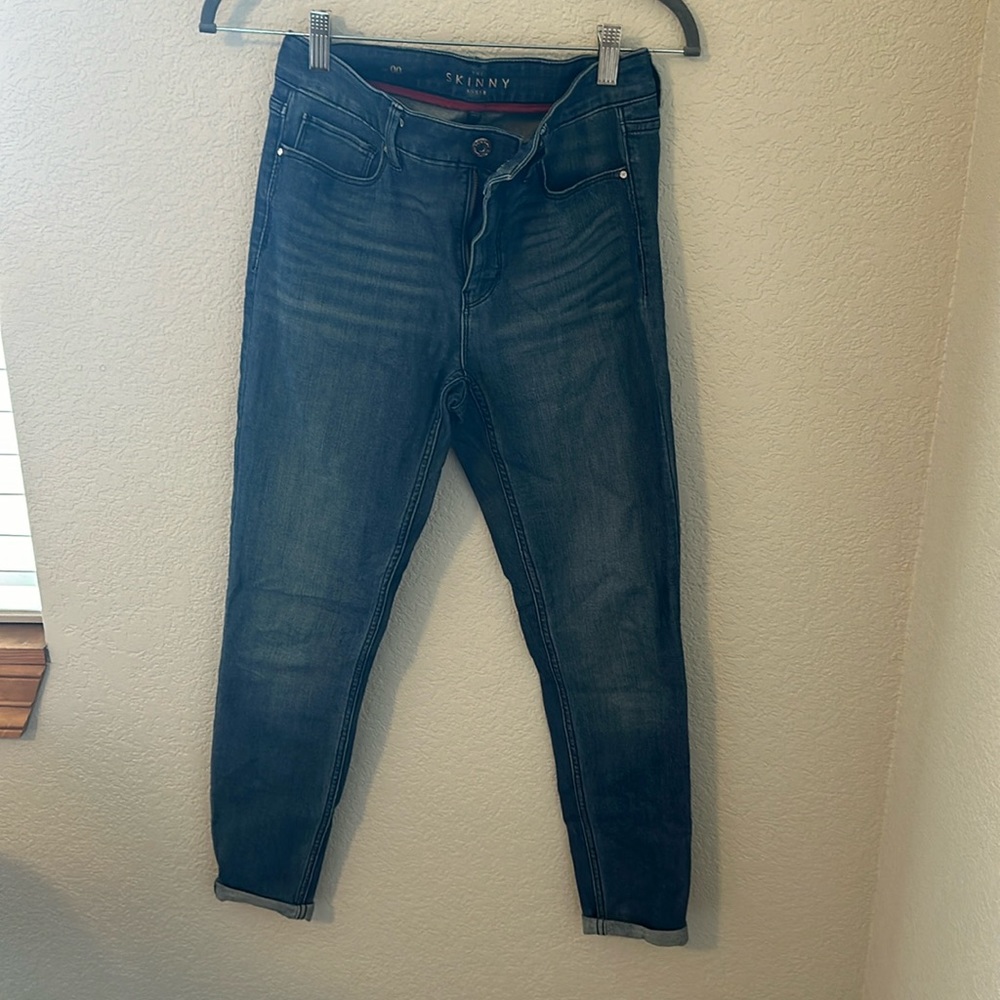 WHBM regular wash skinny jean